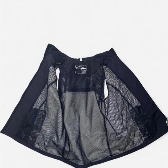 Lauren Ralph Lauren Vest Blue Nylon Performance Sport
Mesh Lined Size XL - Picture 6 of 7